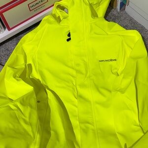 Grundéns Women's Yellow Jacket